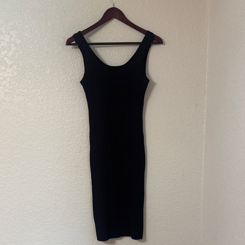 Active USA Black Midi Dress